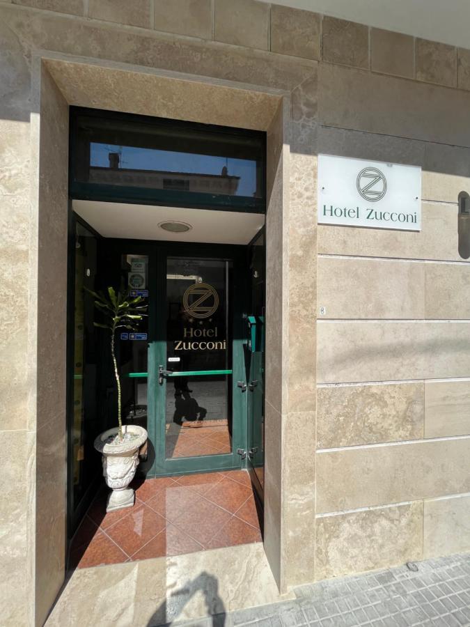 Hotel Zucconi Монтекатини Терме Екстериор снимка